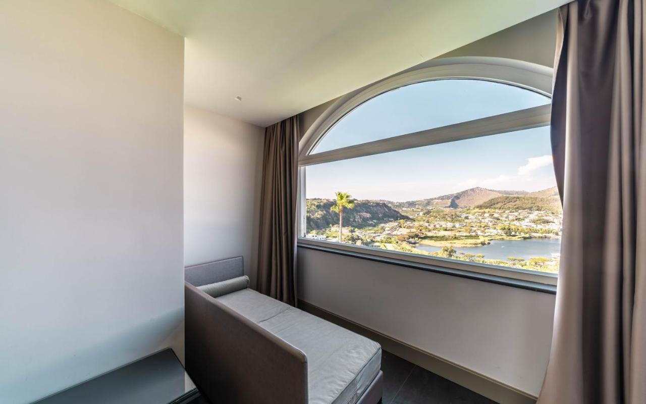 Hotel Il Gabbiano Баколи Екстериор снимка